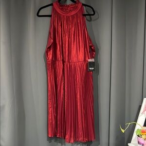 Elegant Red Pleated Dress